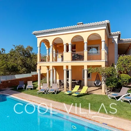 Villa Aurora Premium Villa Walking Distance To Beach *